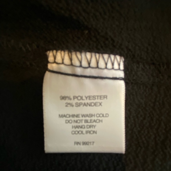 NWT Signature Studio black top V-neck cutout & embroidered collar 3/4 sleeve M - Picture 6 of 9